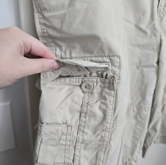 Men's Cargo Shorts - Picture 3 of 7